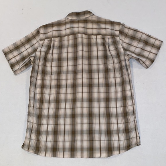 Eddie Bauer Travex men’s plaid short sleeve button down shirt size medium - Picture 7 of 7